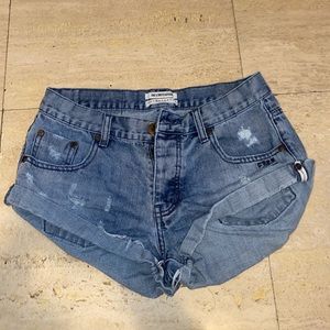 One Teaspoon Free Love Shorts